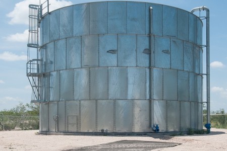 Water holding tank